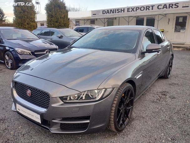 Jaguar XE 132 kW image number 1