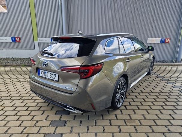 Toyota Corolla 2.0 Hybrid Touring Sports 144 kW image number 2