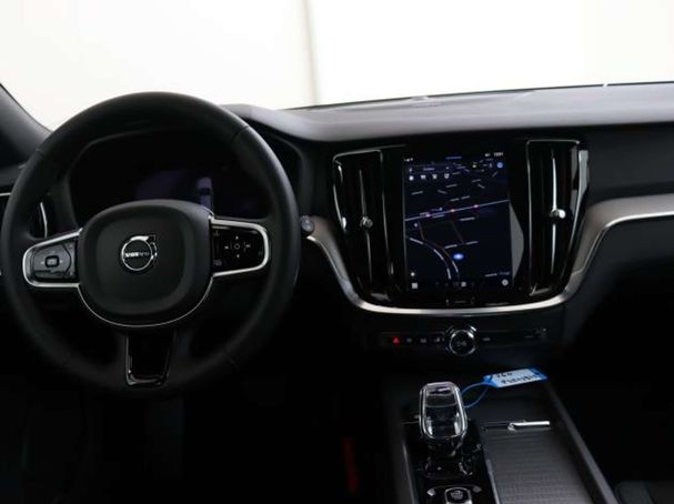 Volvo V60 B4 147 kW image number 5