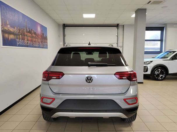 Volkswagen T-Roc 1.0 TSI T-Roc 81 kW image number 4