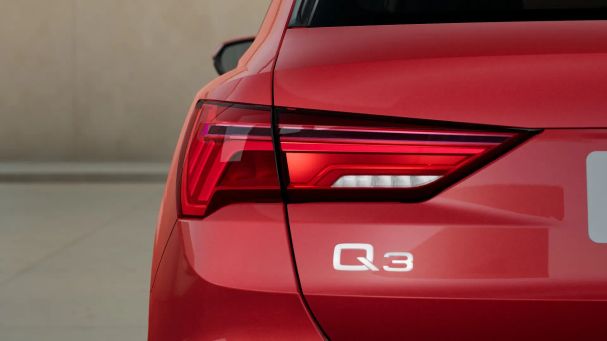 Audi Q3 35 TFSI S tronic Advanced 110 kW image number 5