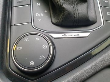 Car image 38