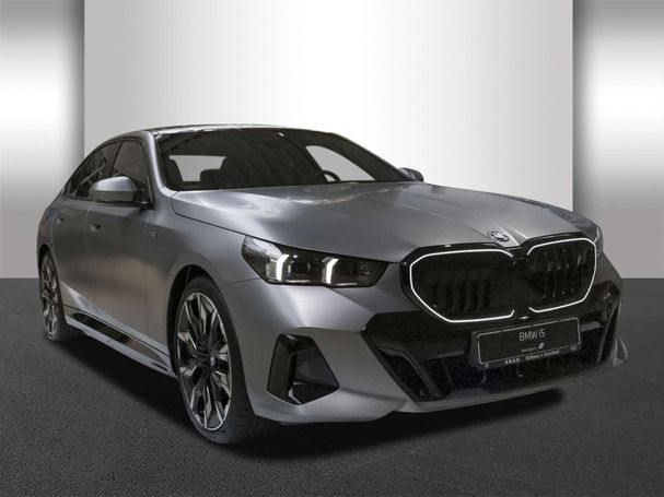 BMW i5 eDrive40 M Sport 250 kW image number 1