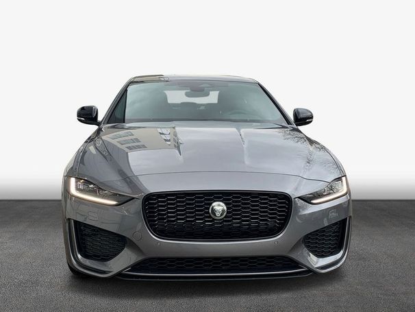 Jaguar XE P300 AWD 221 kW image number 2