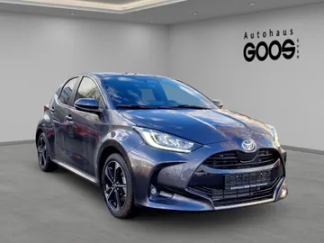 Car image 2
