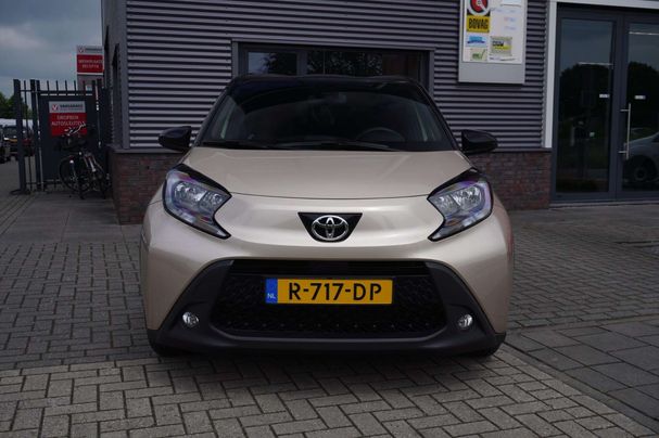 Toyota Aygo X 1.0 VVT-i 53 kW image number 7