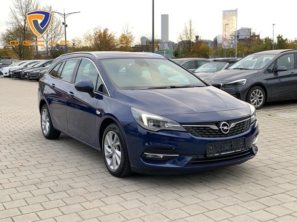 Opel Astra Sports Tourer Elegance 81 kW image number 2