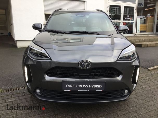 Toyota Yaris Cross 1.5 Hybrid 85 kW image number 3