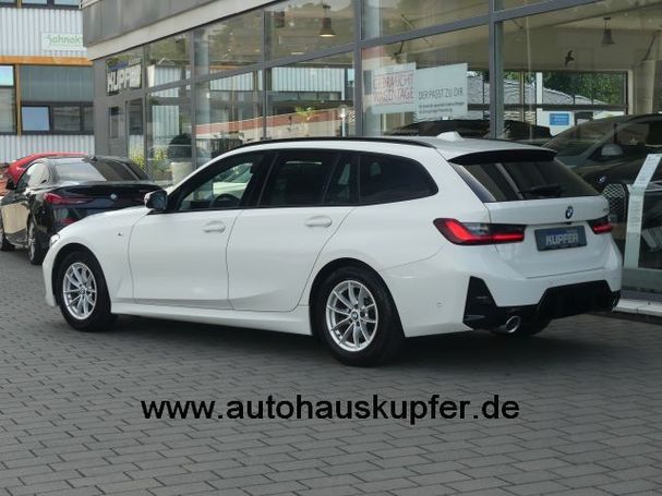 BMW 320i Touring 135 kW image number 4