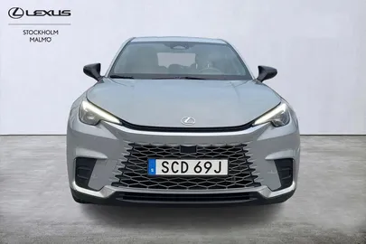 Car image 2