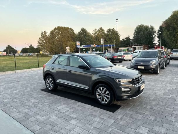 Volkswagen T-Roc 1.0 TSI Style 85 kW image number 8