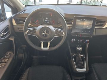 Car image 11