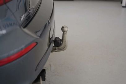 Car image 37