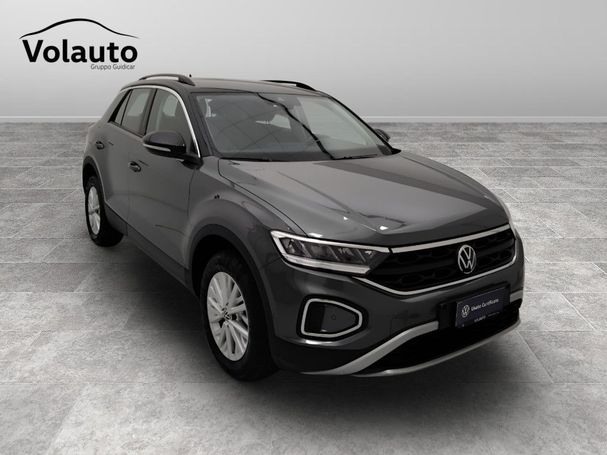 Volkswagen T-Roc 1.0 TSI T-Roc 81 kW image number 8