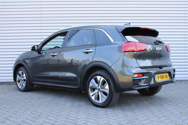 Kia Niro 64 kWh 150 kW image number 6