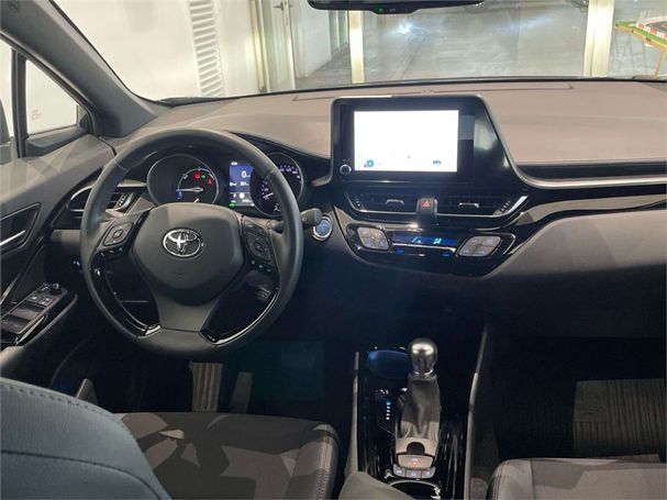 Toyota C-HR 90 kW image number 8