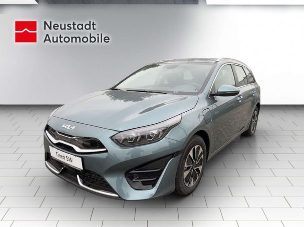 Kia Ceed 1.6 Plug-in Hybrid 104 kW image number 1