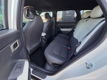 Car image 26