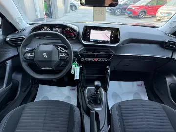 Car image 31