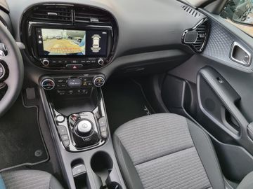 Car image 13