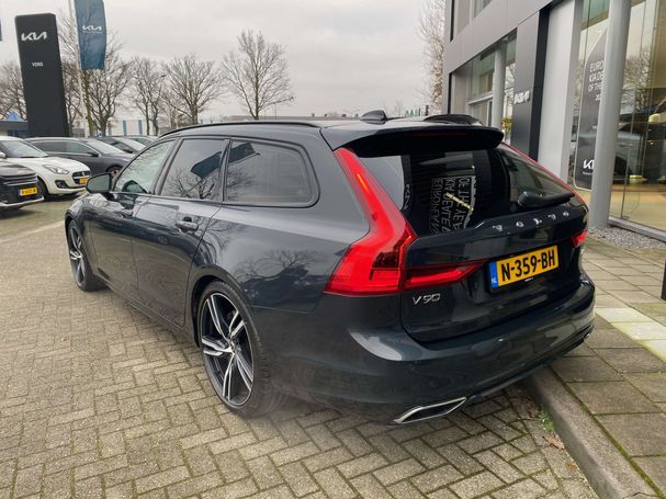 Volvo V90 T4 140 kW image number 6