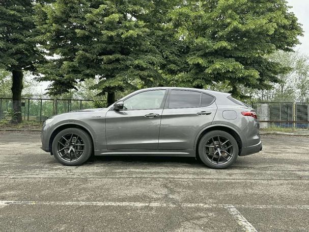 Alfa Romeo Stelvio 2.0 Turbo 206 kW image number 5