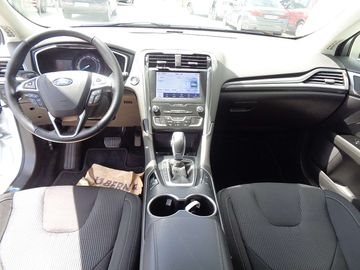 Car image 13