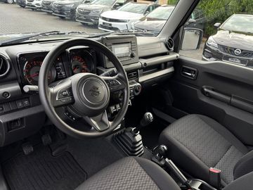 Car image 11