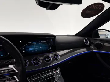 Car image 36