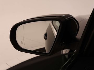 Car image 41