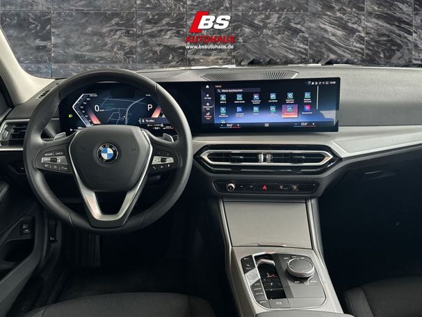 BMW 320i Touring 135 kW image number 5