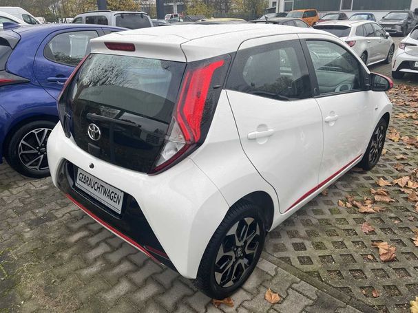 Toyota Aygo 53 kW image number 3