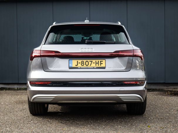 Audi e-tron 50 quattro 230 kW image number 13