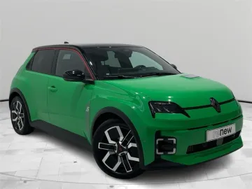 Car image 25