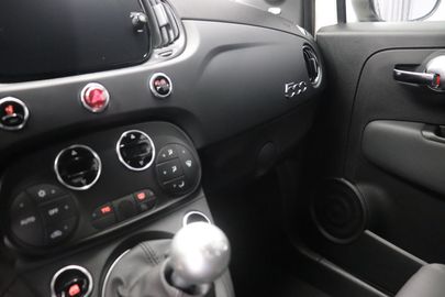 Car image 20