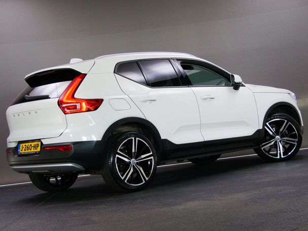 Volvo XC40 1.5 T2 95 kW image number 38