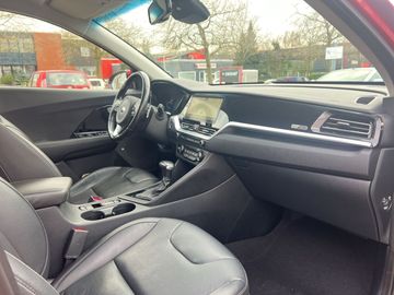 Car image 26