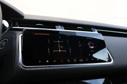 Car image 37