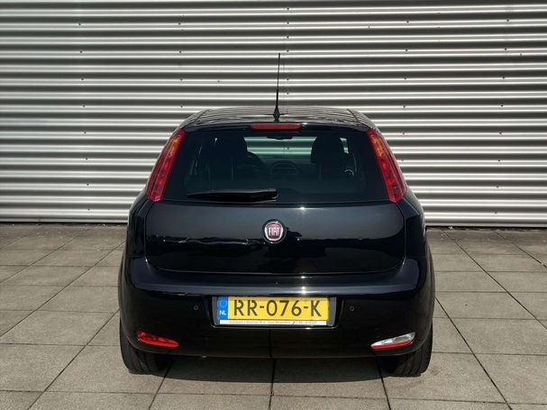 Fiat Punto 0.9 TwinAir Turbo 73 kW image number 6