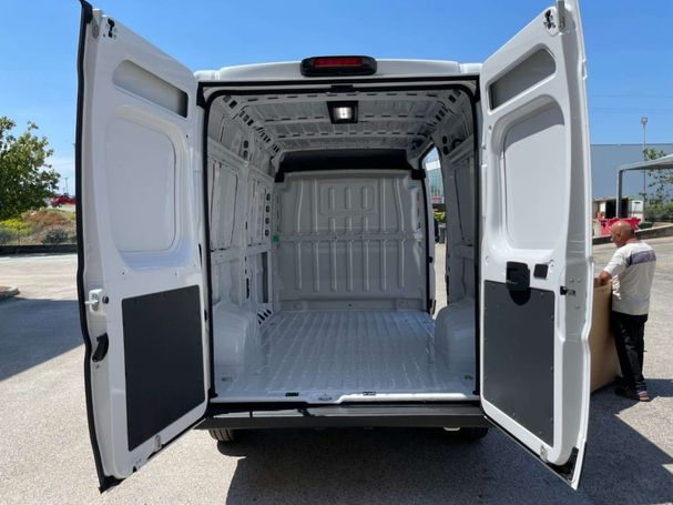 Fiat e-Ducato 35 47 kWh 90 kW image number 10