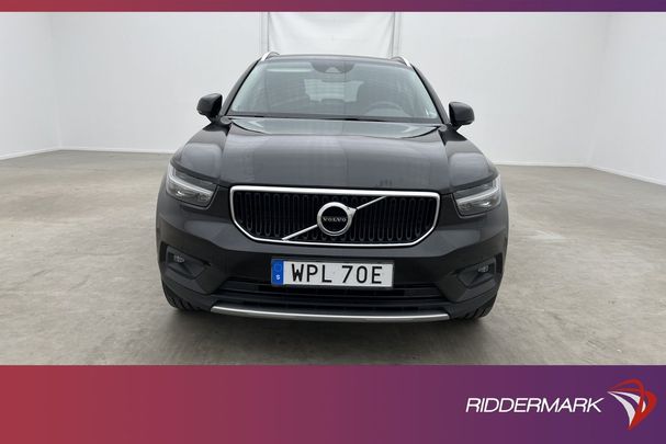 Volvo XC40 D3 AWD Momentum 110 kW image number 3