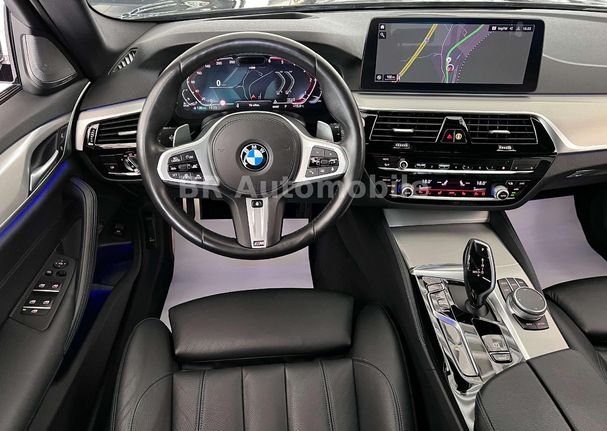 BMW 530d Touring xDrive 210 kW image number 14