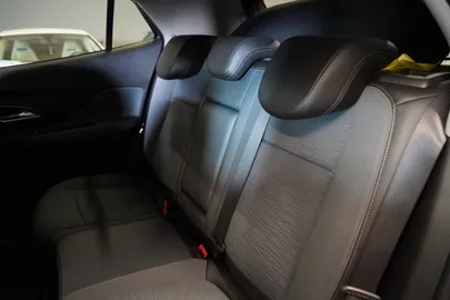 Car image 31