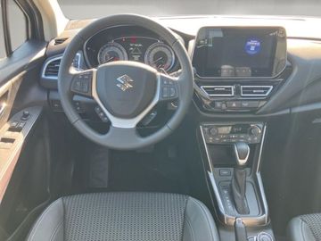 Car image 15