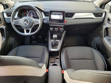 Car image 7