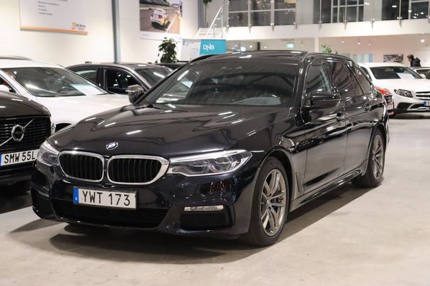 BMW 530i Touring xDrive 185 kW image number 1