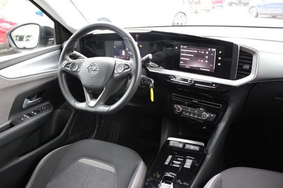 Car image 15