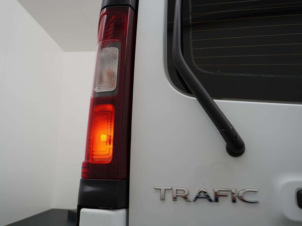 Renault Trafic DCi L2H1 70 kW image number 5