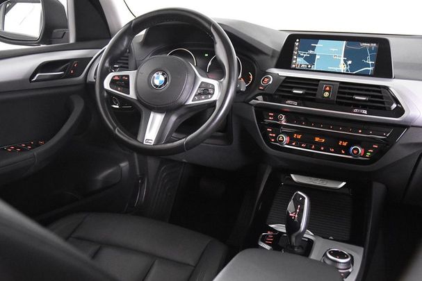 BMW X3 sDrive 110 kW image number 8