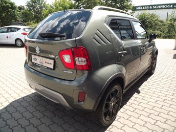 Car image 4